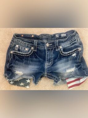 MISS ME*Distressed*Embellished*American Flag*Hard To Find! Shorts 29
